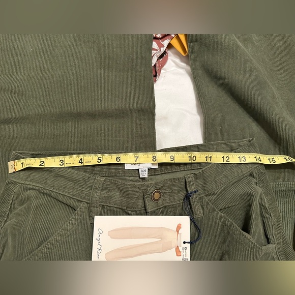 Green corduroy textured pants - Picture 11 of 11